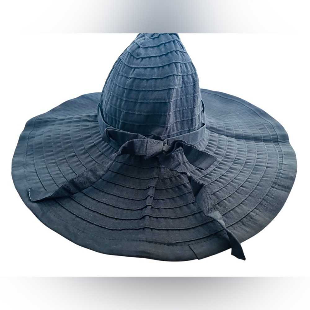 Hat Black